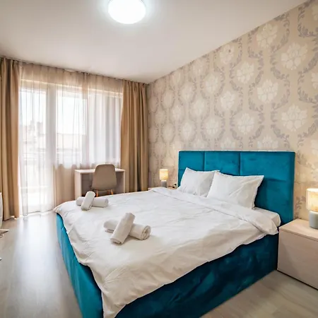 Daire 2br W/ Private Garage *